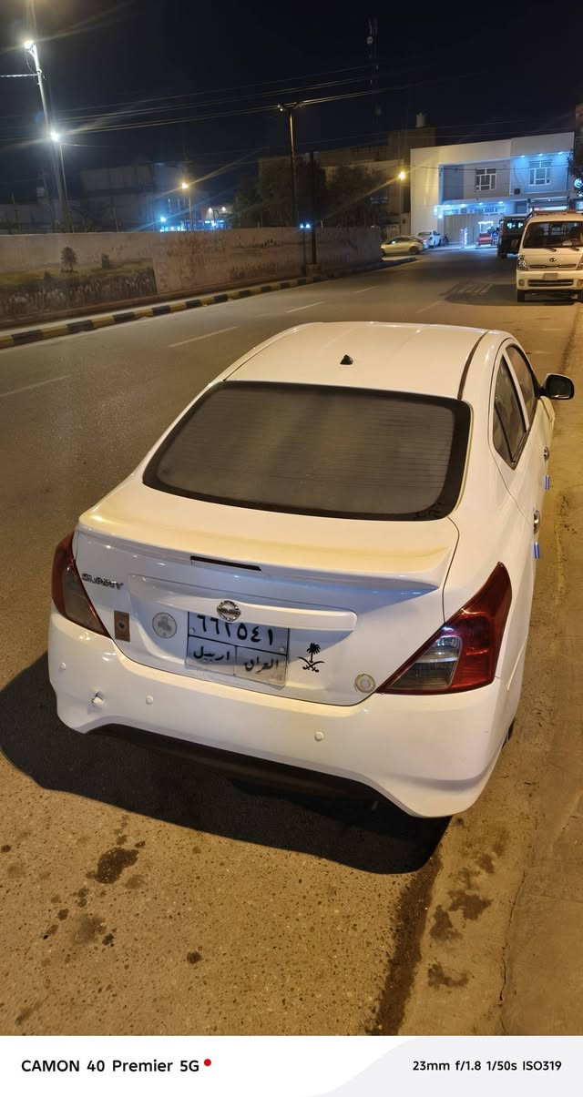 نيسان صني موديل 21
بليته زرقاء كفالة من تبديل وصبغ وفتح 
فقط بارد 
سنويه غير منتهية 
بآسم شركه  تأخذ مداور ورقه ونص 
وكاله ورقه و ٢٥ ألف
تخم تاير جديد 
حداديه جديده 
مواصفات 
تحكم ستيرين 
بلوتوث 
حاكيه
سماعات
ملاحظة سونار جديد

مكاني نجف كوفه
السعر ١٠٥ دولار💲
وبيه مجال
***********
