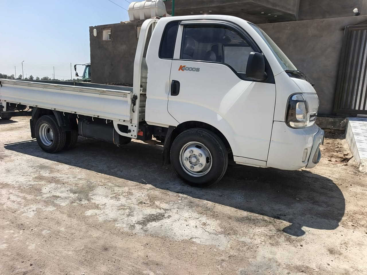 لبيع موديل 20 كفاله عامه بسمنه رقم نجف انكليزي السعر 150 وبيه مجال مكاني بالديوانيه السدير ***********
