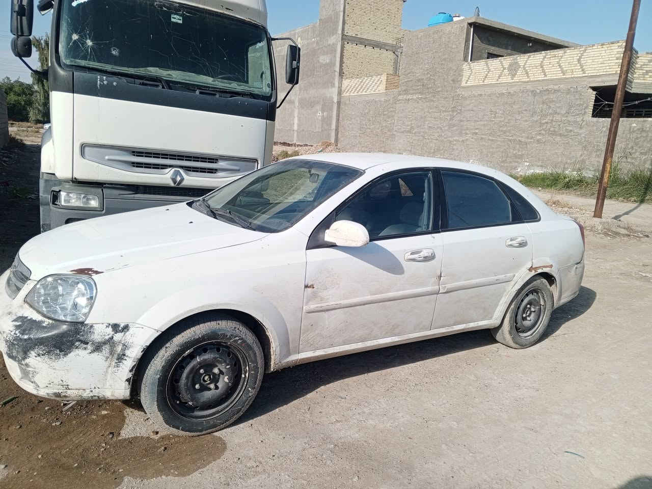 اوبترا للبيع  مراوس موديل 2011 رقم ذي قار كير اوتوماتيك سياره جاهزه بس المحرك تعبان مكان السياره بغداد سبع البور سعرها 63 وبيها مجال ***********/***********
