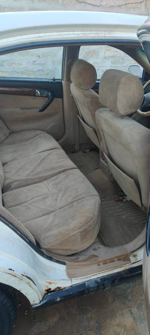 دايو  موديل2000 بسعر15 ورقه رقم فحص صلاح الدين كير ومحرك كامري ابو الجف باتري جديد مسجل شاشه  كمرك مدفوع سياره شغاله واعتقد التبريد شغال ***********
