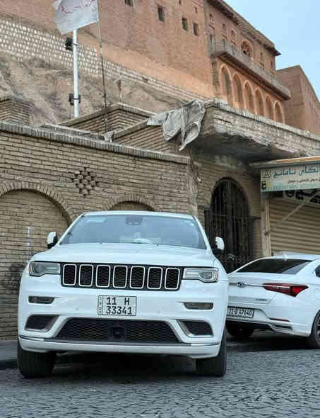 سلام عليكم
جيب سومت ♥️
موديل 2019
ماشيه 89 الف 
السياره  فوول للاخير ١/١ 

السياره وارد امريكي قطعتين جاملغ وبنيد الباقي كله مكفول 
__________________________________
جكات 1+1
بصمة
بانوراما
رادار امامي
اوتو بارك بلادي 
داخل جلد  جوزي 
كشنات الاماميه كهرباء
كشن سايق ميموري
مري قلاب ع بك
رادارات جانبيه
جنطه كهرباء
تدفئه وتبري بالكراسي 
ماوس فور ويل وانظمه قياده 
حساسات امامي 
حساسات خلفي
شفتات استرين
دكمه ايكو 
نظام سبورت
نظام اطفاء محرك عند الوقوقف
تدفئه استرين 
شاشه 8.5 انج 
شاشات خلفية 
كامره خلفيه دواره  فول HD 
لايتات عدسه داينمك 
كشافات ليد 
ويل حجم 20 انج 
تخم تاير جديد مشدود اصلي 
  السياره كلشي مناقصها….  

سعر 240 مستحيل تحصل بهيج سعر 

السباره صدر كلشي جديد  

مكاني بغداد 
للاستفسار /  ***********
