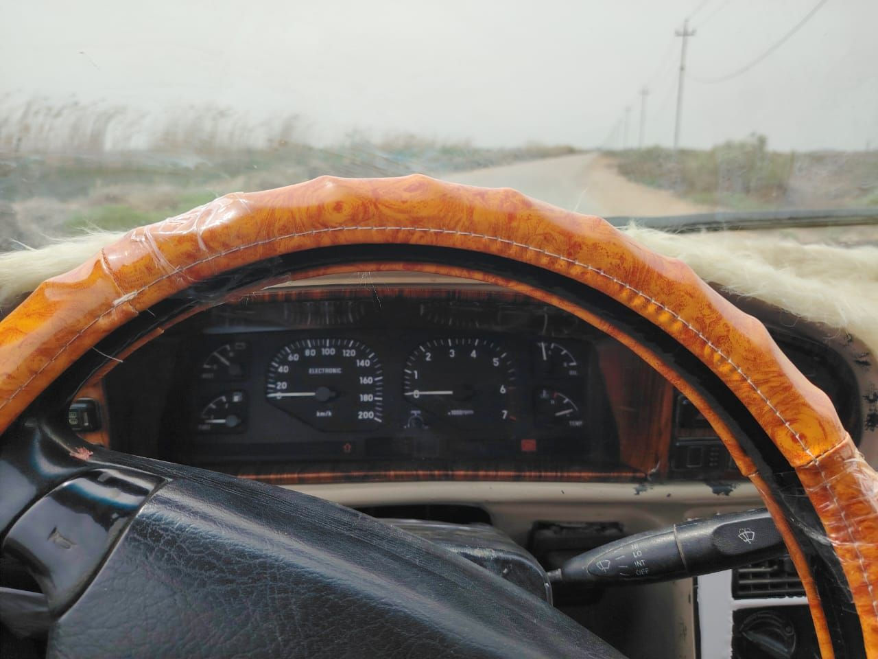 السلام عليكم برنس للبيع كير ومحرك وحداديه كفاله سنويه لل29بسمي سياره جاهزه مانقصها شي مكانها سماوه /رميثه للاتصال‏‪***********‬‏
