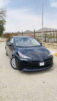 تويوتا بريوس 2022 للبيع تويوتا بريوس هايبرد 2022 لون اسود Le مرقمة بغد...