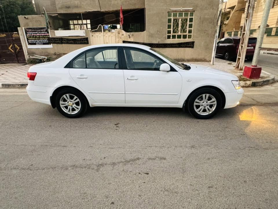 سوناته موديل 2009 سياره كفاله بيه شويه صبغ بل بنيد تخم تير  مكينه كير حداديه  مكيه 2400 تبريد ثلج سنويه جديده  
السياره عل وضع الشركه مكان بابل ابو غرق السعر 125 بيه مجال ***********
