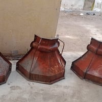 للبيع ٣دنق حديد سداسي قياس ٣٧  ارتفاعهن ٣متر و٦٠    رقمي ٠٧٧٠٥٧١٦٩٩٦