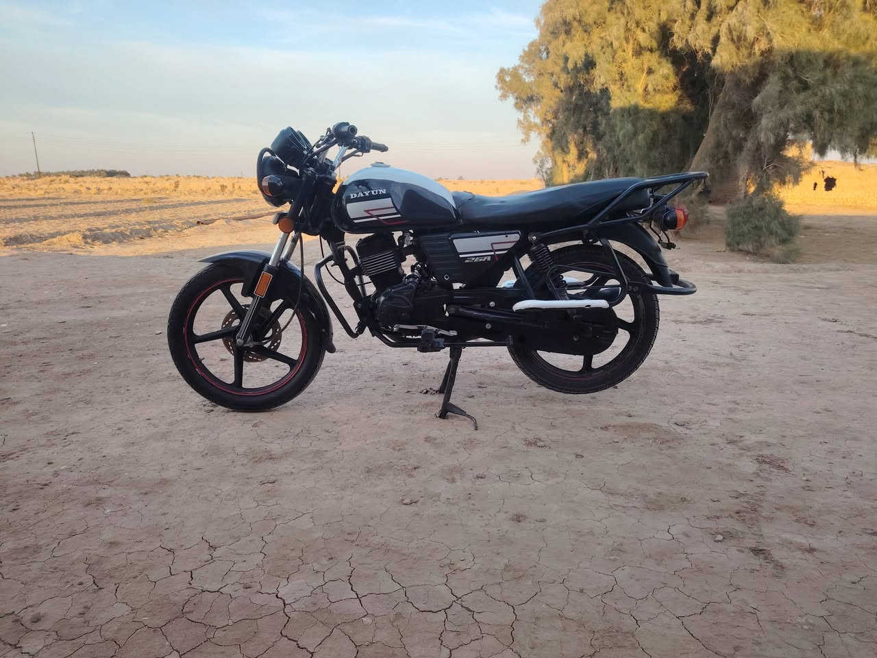 سلام عليكم درجه البيع ديون نفخ موديل 21 وراق صولي شرط الصولي محرك شرط   ممفتوح علاء.   الشركه  مكفول كفاله عامه مبيه اي نقص حلاء من الصوره محرك كهربيات توير مكفوله كفاله عامه جديده كلش حلوه رزانه فول مبيه اي نقص تجي وتشوف بعينك السعر مليون 100 وبيه مجال الشراي نتصل وبيك خير ودلل ***********
