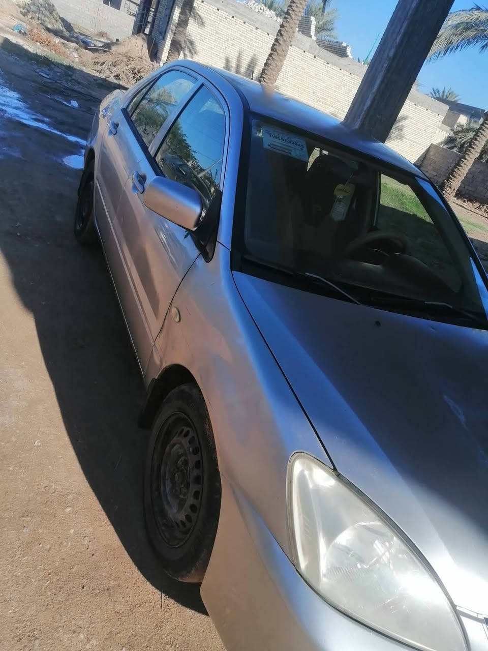 لانسر 2010
رقم قادسيه بسمي سنويه لل30
مكينه نضيفه1500 قبق اسود كير جديد 
مكان السياره كربلاء 
سعرها 65 قفل قفل
***********
