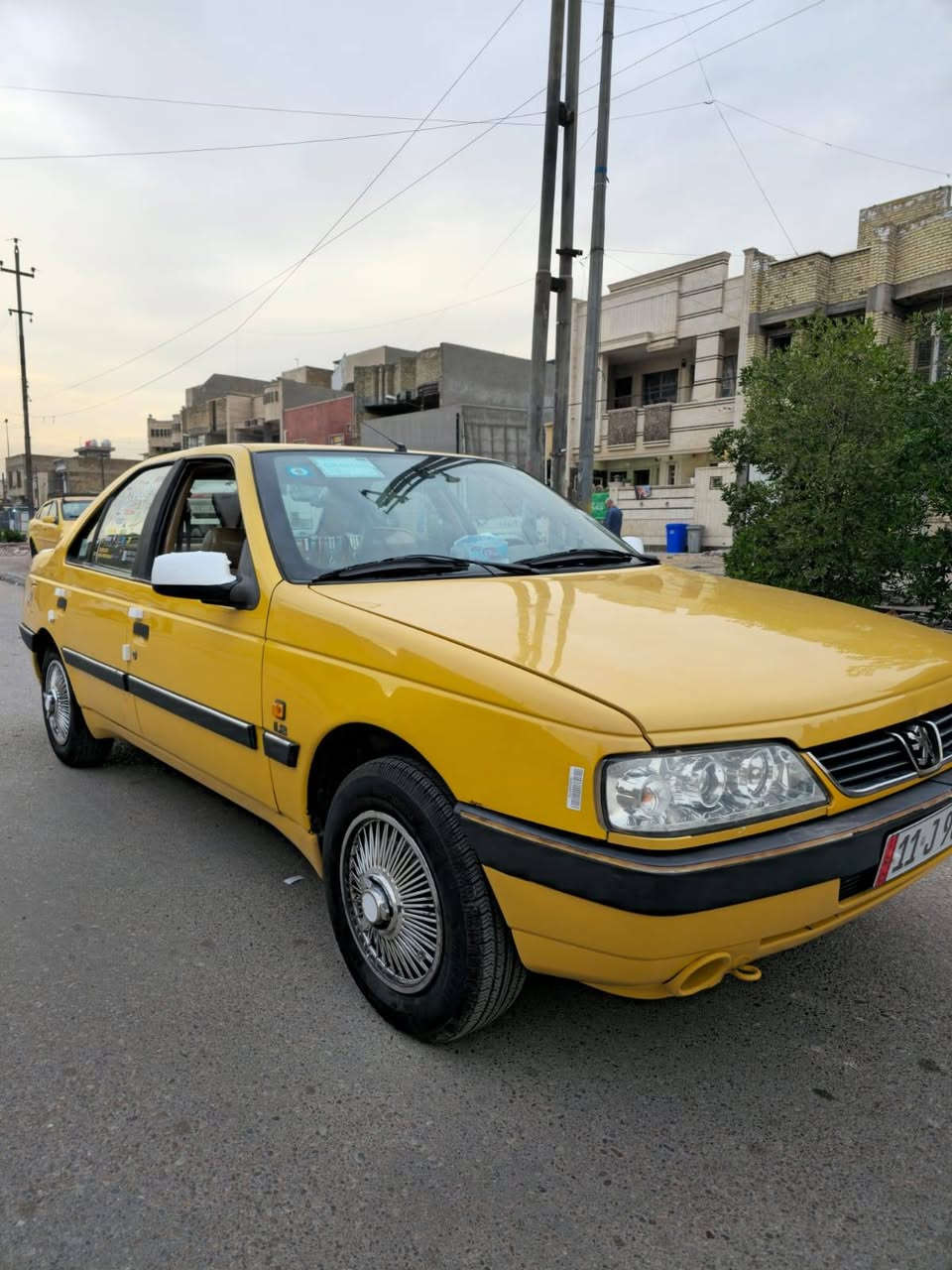السلام عليكم بيجو اكد 2016 دشبول عالي السيارة نضافتها خير من الله داخلها كلش نضيف معايزة شي السيارة من ايدك للشارع تخم تاير تبريد كير مكينة صدر كلة تمام وعلى ايدي الله شاهد السيارة ماشتغل بيها كلش نضيفة بيها دوسات معمرة وصبغ شي قليل معروضة السيارة ب 41وبيها مجال للشراي مكاني بغداد الجديدة النعيرية او الحارثية قرب علي باريس  ***********
