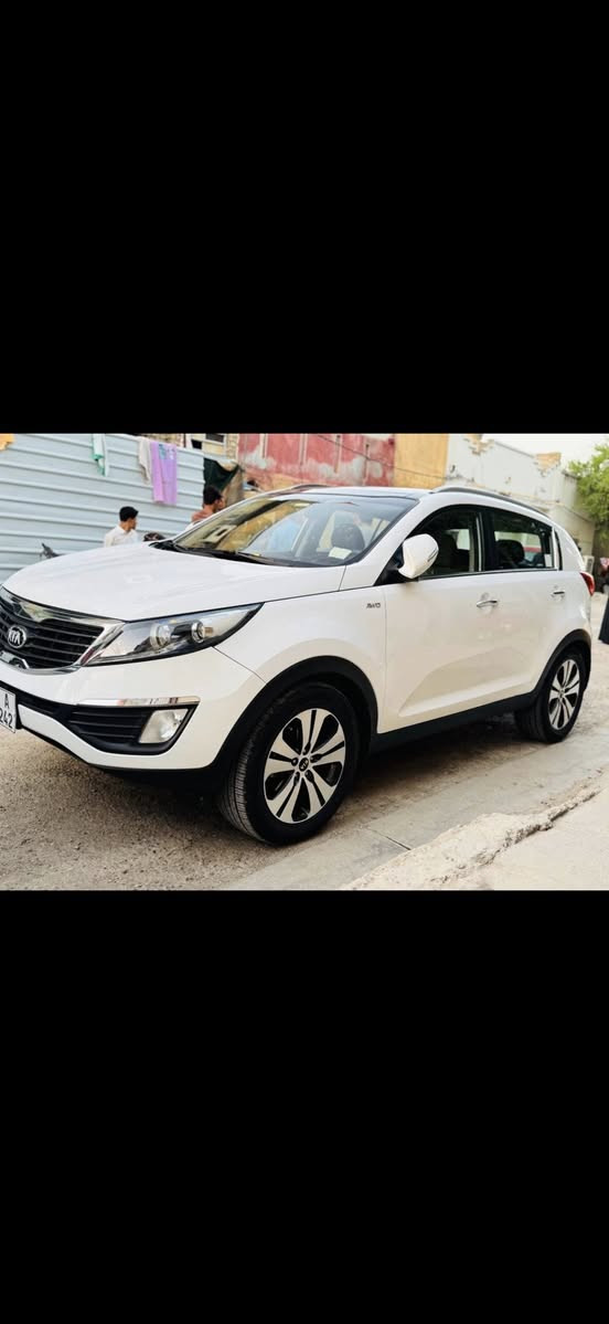 سلام عليكم سبورتج 13 خليجي فول عده البصمه بيه باب وره الصدر صبغ والباقي كفاله محرك مفتوح 2400 دوش الكير مكفول 
السعر 144 وبيه مجال 
العنوان بغداد الشعله 
***********
