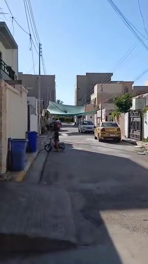 🏠بيت. طابقين للبيع
طابو صرف تحويل مباشر 

الموقع / الرمادي / التأميم القادسية الاولى قرب محطه كهرباء وقرب مدرسة بديع السموات

 المسساحة 200متر 

الوجه 10 متر 

النزال 20 متر 

  الشارع تبليط  10 

تفاصيل البيت / طابقين الطابق الأول بناء بلوك  غرف،1 وصاله ومطبخ ودوانيه و هول  و صحيات داخليه وخارجيه

الطابق الثاني. بناء بلوك 2غرف وصاله وصحيات
والسعر مناسب 
الهاتف ***********
***********
