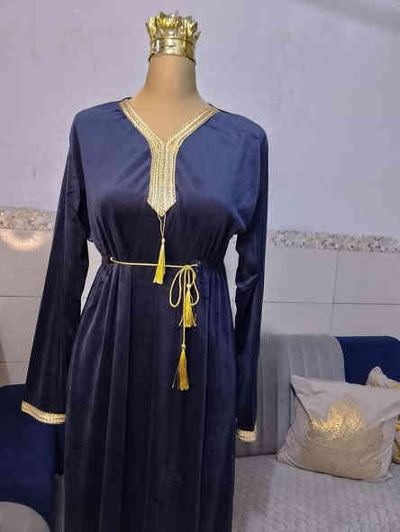 بنات عندي اخر ثلاث قطع من الدرزن  دشاديش قديفه خامه تخبل وتراك واحد كلهن احسبهن بسعر مناسب للي تريدهن تراسلني خاص وتدلل ..
متوفر توصيل كل محافظات العراق 
للاستفسار مراسلة الصفحه او واتساب ***********
