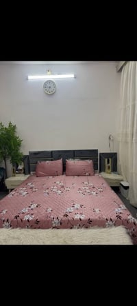 غرفه للبيع • نظيفه • الجامعه