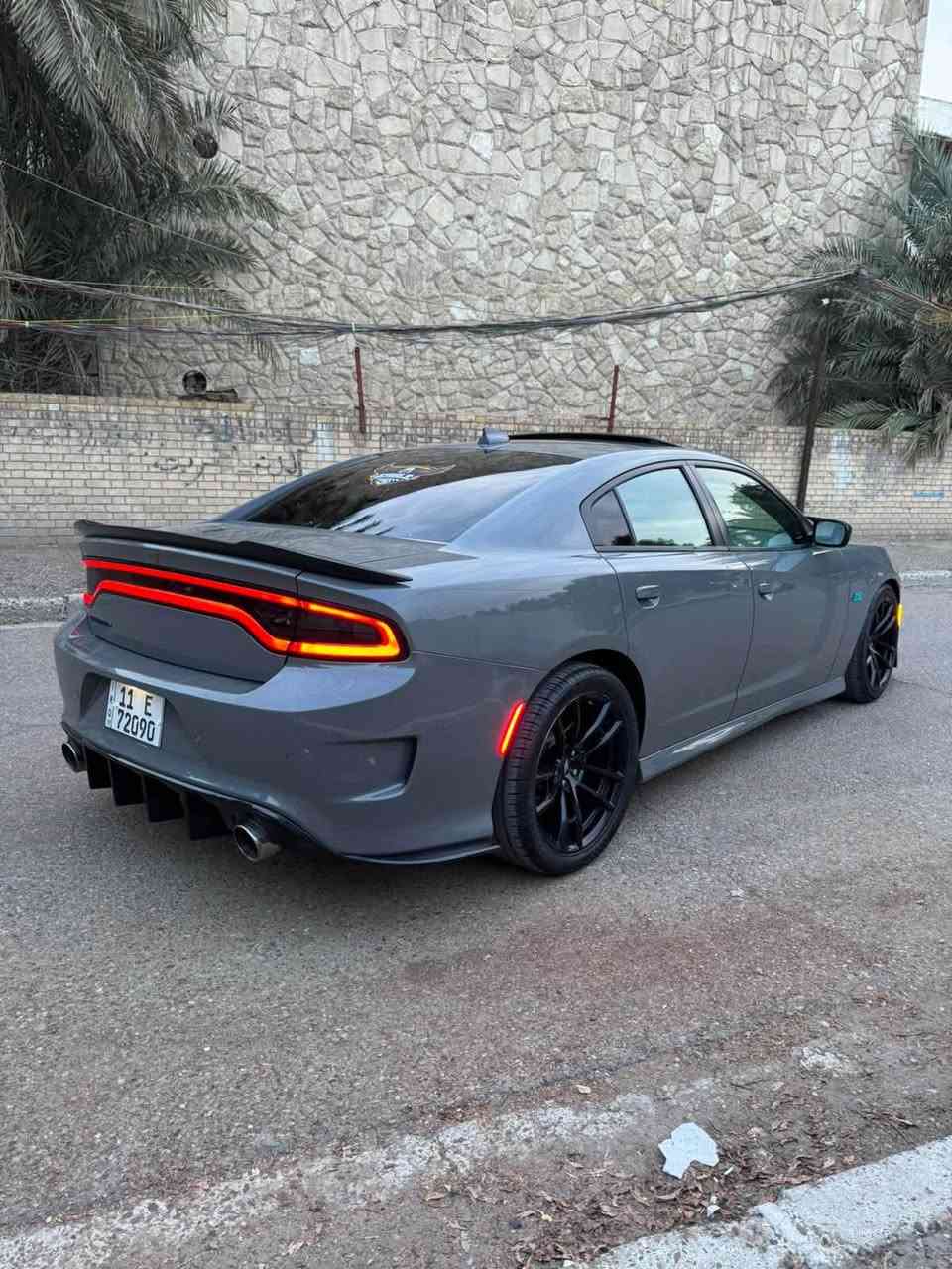 السلام عليكم 
جارجر  سكات باك
اسمنتي امريكي 19 للبيع 
السياره فول ماعده رادار امامي 
مواصفات فتحه 
خزن ميموري 
كشنات تدفئة تبريد  
الاضافات 
عليها كاج كان
دركه RBM
هدرز 
منضومه ميثانول
السياره عليها بوابات 
فجوج مغلف ضوئي  
لد متغير + عين الشيطان 
برمجة قويه 
والسياره احلى من الصور بهواي 
مكانها بغداد

السياره جاهزه للاخير تخم تاير وصدر امامي خلف جديد
رقم بغداد سنويه جديده وهزه جديده تحويل مباشر 

حادثها بنيد وجاملغ ايمن
 
صور الحادث بالمنشور 
للبيع 215 وبيها مجال 
صاحب السياره ***********
