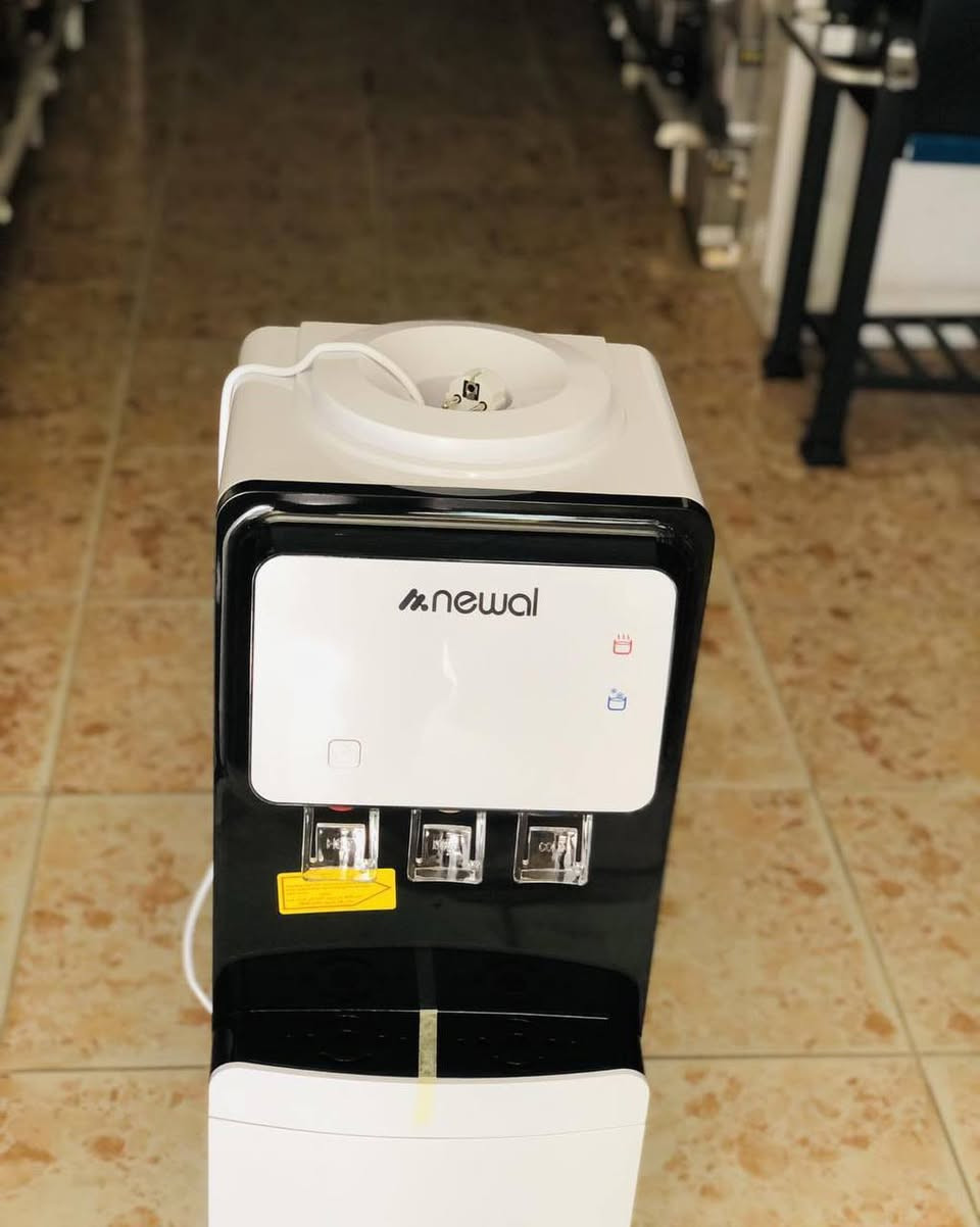 براد ماء حار بارد من نوال كود 053 
السعر 160 
تواصل ***********
#H4
#اثاثك
