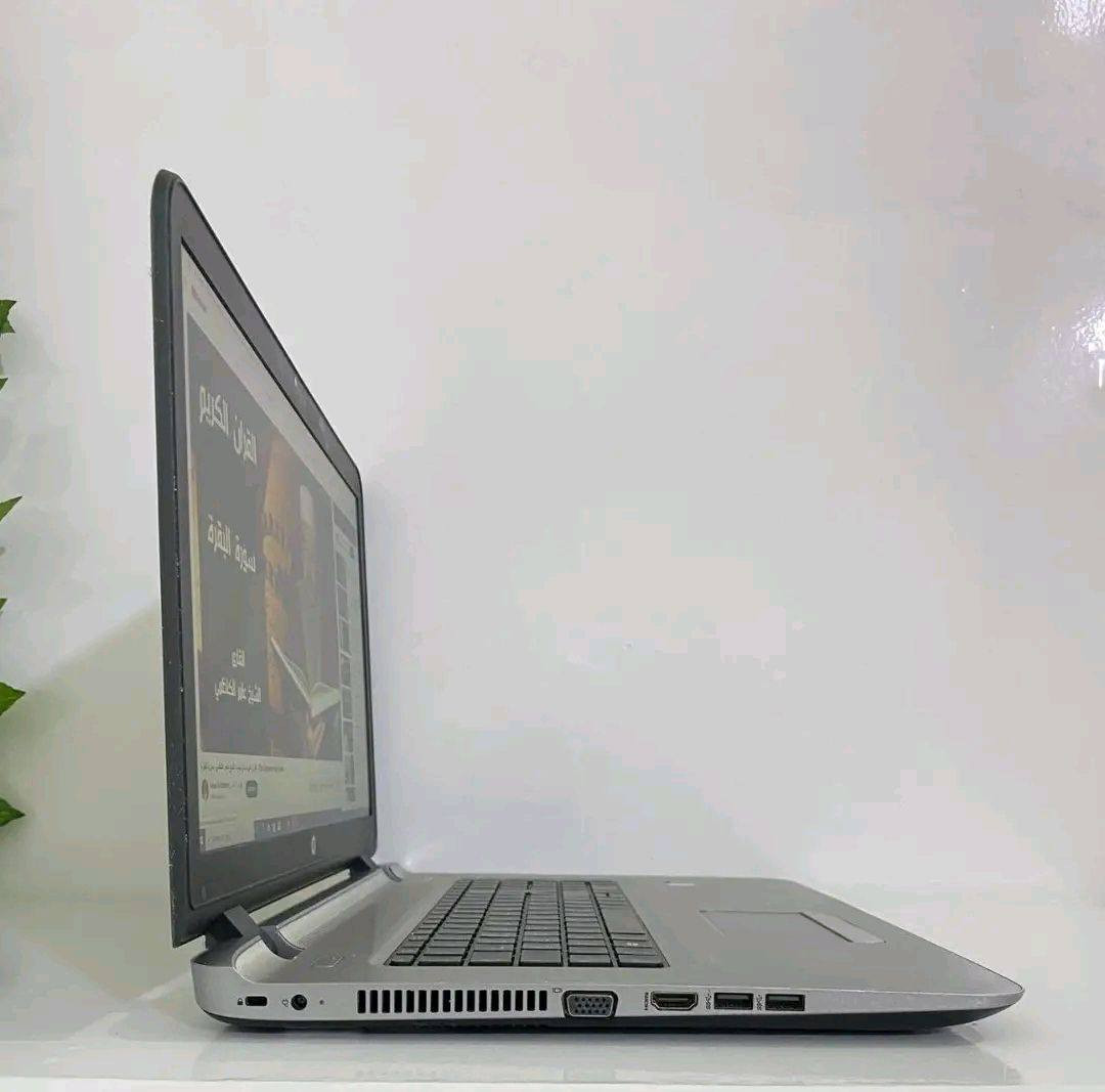 17.3 انش بكرت شاشة خارجي ب299 الف فقط 🔥
لابتوب يجمع بين القوة والاناقه والسعر التنافسي ✨💫

HP ProBook 470 G3

المعالج : core i7 الجيل السادس فئة U-قوة وأداء ممتاز ومستقر 💪🏻

كرت الشاشة الداخلي : 4 كيكا انتل 

كرت الشاشة الخارجي: 2 كيكا-AMD Radeon R7 M340-اداء رسوميات خرافية 🌈

الرام: 8 كيكا سلاسة عالية 🏎

الهارد: 256 كيكا SSD-حجم كبير وسرعة عالية 🗄

الشاشة: حجم عملاق  17.3 انش دقة خرافية FHD  🖥

كيبورد عربي انكليزي ليزري ضوئي ✍

بطارية ممتازة 🔋

اللابتوب يحتوي على كافة التطبيقات الأساسية ✨

تطبيقات الأوفيس مفعله ✨

مع هدايا

ماوس وماوس باد لسهولة الاستخدام 🖱️ 

جنطة لسهولة التنقل 💼

شاحن اصلي 🔌

الضمانات: 

ضمان فحص كامل قبل الاستلام والدفع 💳

ضمان اسبوع كامل 💯

.......................

اللابتوب ممتاز جدا للموظفين والطلاب ومثالي لاصحاب المكاتب والطابعات باستخدام الوورد والاكسل وممتاز لمشاهدة الأفلام واليوتيوب بجودة عالية وسلاسة فوق الخيال وممتاز لعدد كبير من الألعاب مثل PUBG و Minecraft بسبب مواصفاته القوية 💪

.......................

 السعر 299 الف دينار !🆕! شامل التوصيل لجميع المحافظات 🚗

للاستفسار واتساب: ***********
