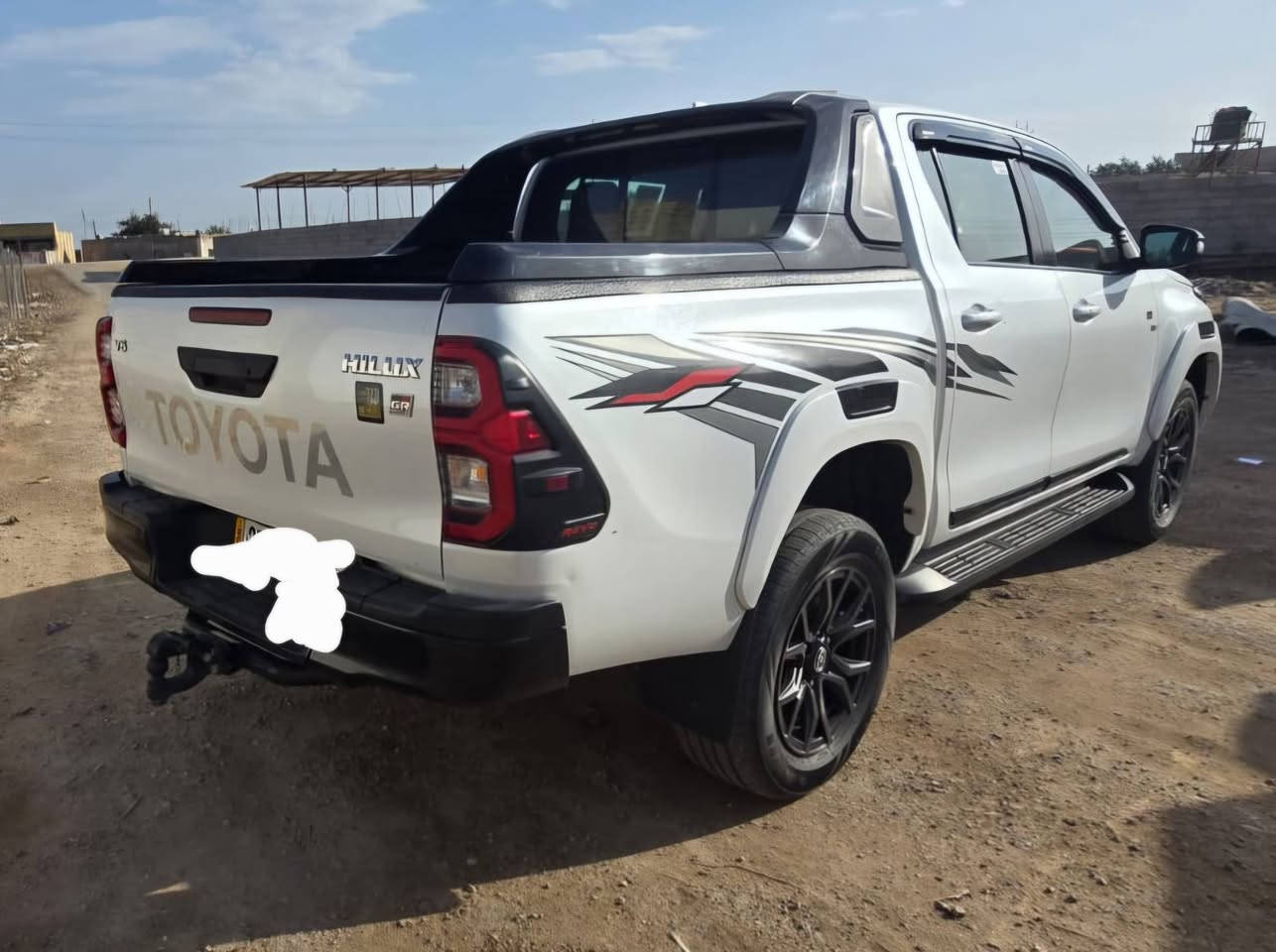 سلام عليكم البيع جي ار ٢٣ كفاله عامه رقم ربيل ماشيه ٦٣ تخم تاير سياره جديده مال جناي عنوان ميسان ***********
