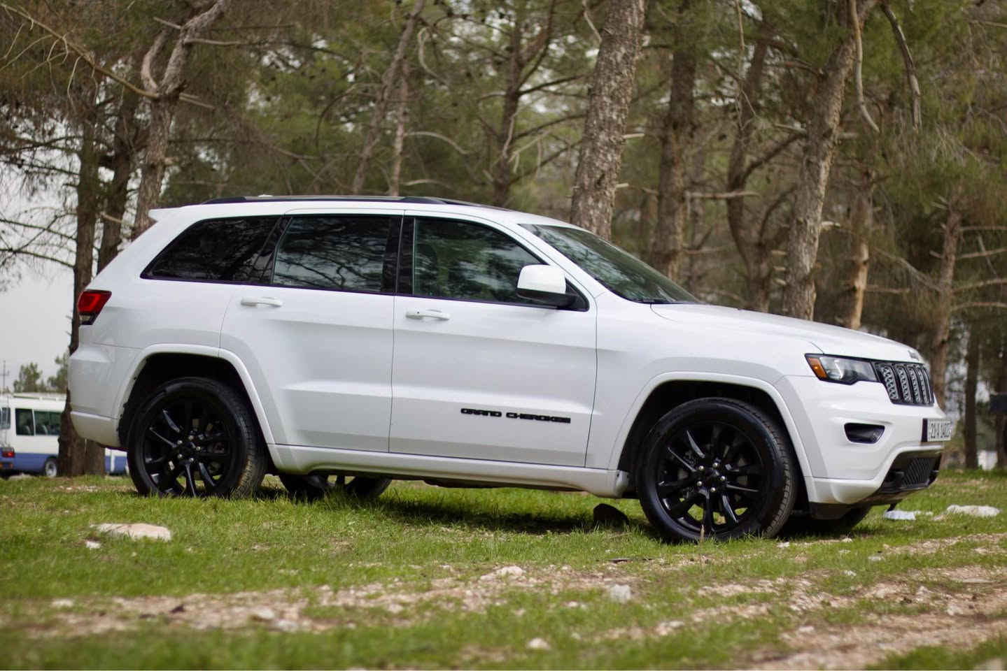 JEEP BLACKTOP
2020
cline title
دەعامی بۆ دەعامی بەشەرت بێ بۆیاخ 
٢ بەسمە 
شەغال
سنوق شەفت
سڵاید
حاسە 
شاشە گەورە 
کوشن هیتەر 
کوشن جلد و شاموا و کوشن کارەبای
تەبرید مەرکەزی
ڕاداری دواوە 
ئەوتو ستۆپ
ڕاداری ئاوێنە 
ماوەی ڕۆیشتن ٨٥ هەزار مایل
نرخی ٢٨٥$
یەک سەنت مەسرەفی نیە لۆک لۆکە سەیارەکە هەموو گیانی بەشەرت
*********** السليمانية, العراق
