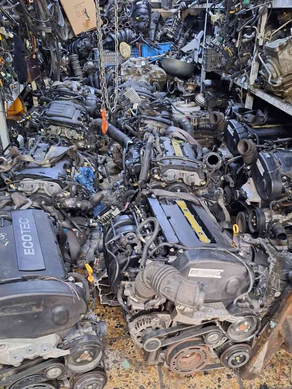 سلام عليكم اخوتي الأعزاء رمضان كريم ان شاءالله وصول وجبه جديده محركات كروز خليجي سوق بغداد مقابل وزارة التربيه والتعليم محل عمار الدبيسي
