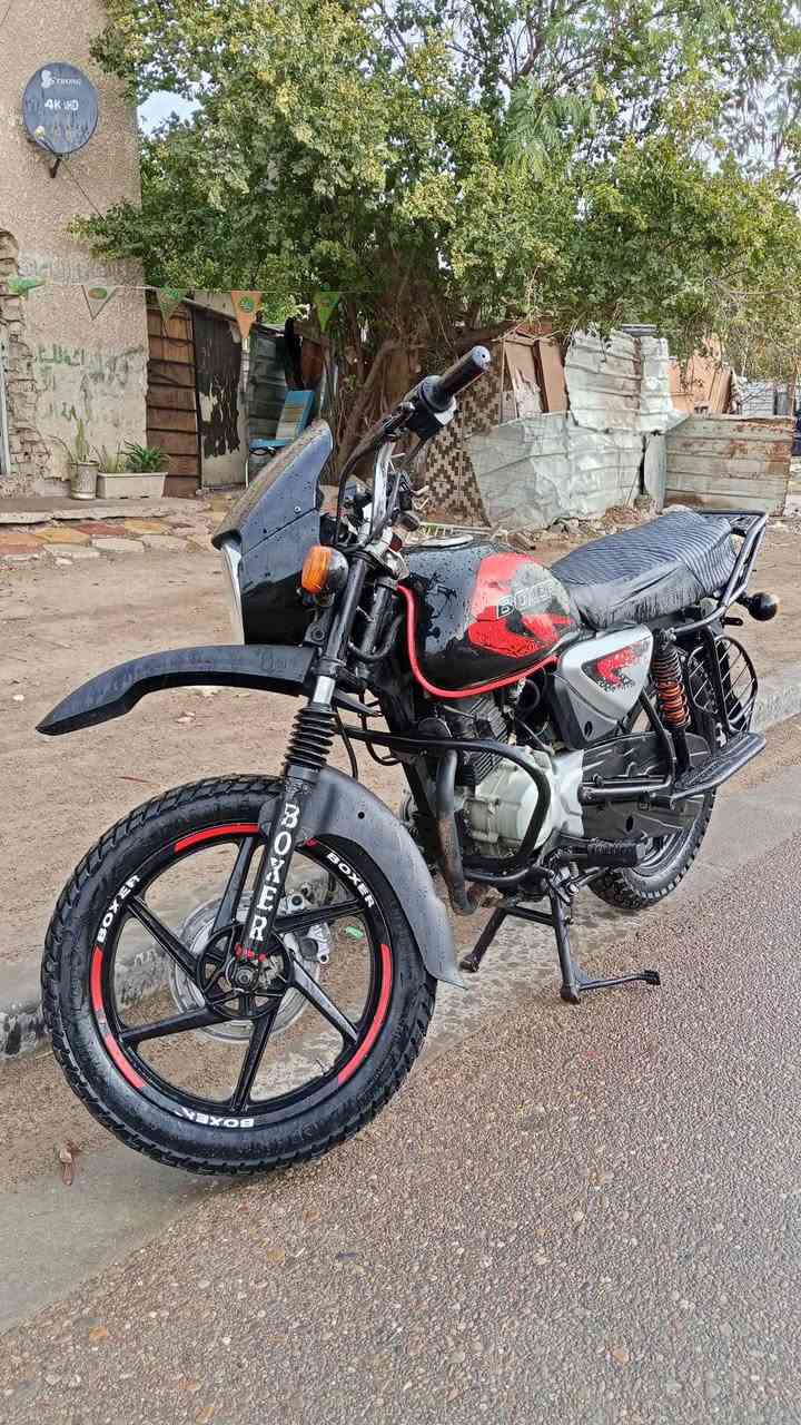 السلام عليكم بوكسر  موديل 2020  اوراق كامله اصولي 
دراجه كفاله عامه مكفوله من كلشي رايدها ب 950 
مكاني بغداد البكريه *********** واتساب واتصال
