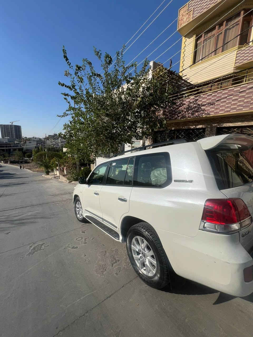 لاندكروزر موديل 2008
ماشية 240 کم
مکفوله من الصبغ وصورة السونار موجودة
محرك بلاد مامفتوحة وبحالة ممتازة
V6
4 تايرات جدد
سقف سلايت، ثلاجة
سنوية جديدة الى 24/6/2028
السياره باسمي
المكان : كلار
***********

