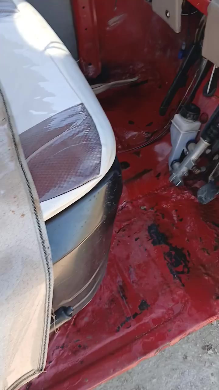 2018
كلش نضيفه وجاهزه الشارع كبل كهربايات جديده 

محرك مجفت جديد كلشي مابيه نقص وراق كامله 
السعر ٣٠٠٠ وبيه شويه مجال 
المكان بغداد 
***********
