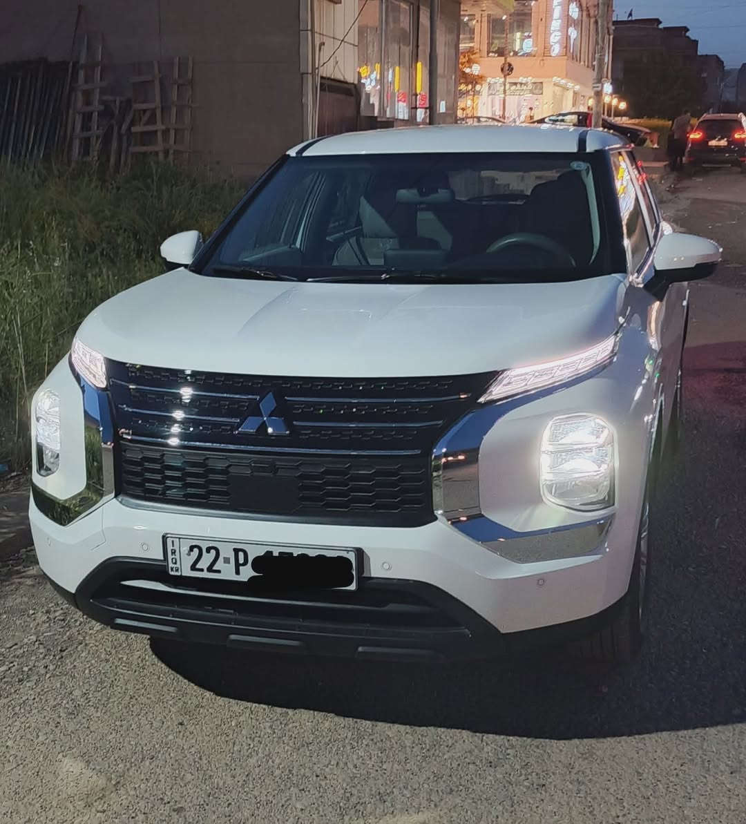 ميتسوبوشي اوتلاندر موديل ٢٠٢٥ خليجية ٥ راكب رقم اربيل ضمان شركة ٣ سنوات او ١٠٠ الف كم  سعر ٢٣٣ ورقه وبيها مجال بسيط ...*********** واتساب
