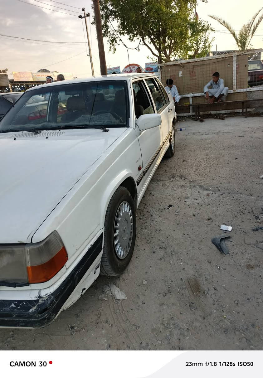 سلام عليكم فالفو ٩٤٠ لبيع كير ومكينه بلادي سنويه ماصاقطه 
***********
