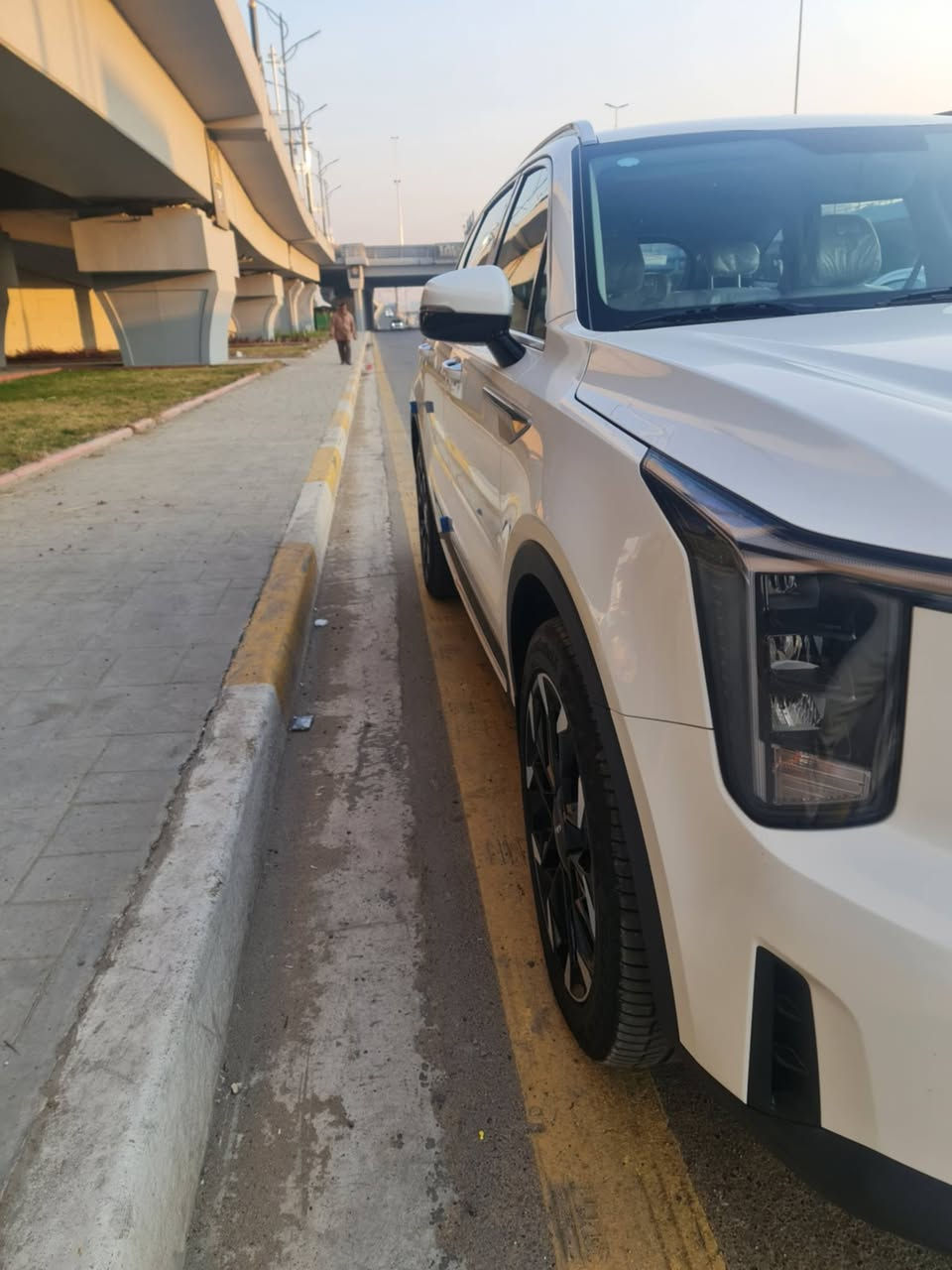 سورنتو 2025 ضمان الشركة الدولية
ماشية6553 الف مكفولة كفالة عامة
 فقط الزلغ موضح في الصور
فول مواصفات  
قمارة حديد
…بصمة ابواب
…صندوك كهرباء
…كير موس
…تبريد شاشية
…مري شفط - طي 
…بردات خلفية
…شاشة تدعم كاربلاي-اندرويد
… شفتات ستيرن
…لايت زنون - بك لايت LED
…هند بريك بصمة
…حساسات امامي خلفي
…-7- راكب
… تشغيل عن بعد
السعر 300 يعني 3شدات
للاستفسار الاتصال 
***********
