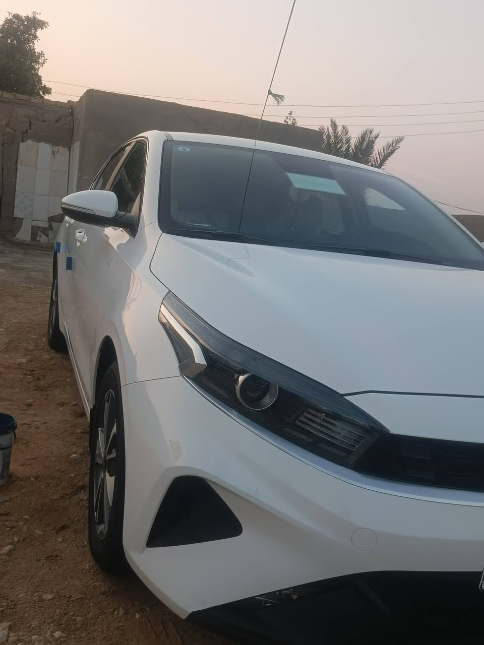 السلام عليكم  (مكاني سماوه) 
لبيع سيراتو 2024 
محرك 2000 دوش
سياره مكفوله 
فول مواصفات  لخير 
رقم بغداد دولي بسمي 
معروفه موصفاته
رقم تصال ***********
