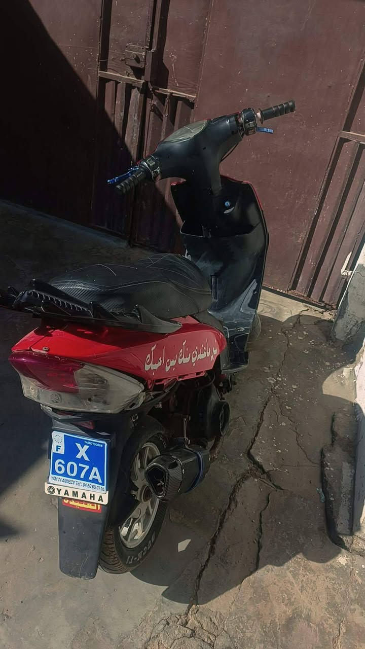 السلام عليكم ماكس عدله بوشه 55 شلعه ومعدل اذا مو شراي لا تعبني للاستفسار *********** 
مكاني الصويره
