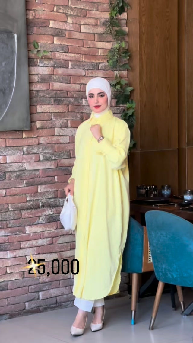 New collection summer 2026🌻
ترند القمصان الطويله لهذا الموسم هذا الموديل 🌸
الأزرار من الأمام وفتحة من جوانب انتي تكدرين تتحكمين بالبسه🎀
القطعه تجنن راقيه وبارده جداً أنيقه لدوام والكل مكان وزمان 💞
القياسات 1-2 يلبس قياس (38-48)
الألوان (اسود_زيتوني _ليموني _فوشي )
الطول 125 سم

السعر 25 الف 
احجزي الان قبل نفاذ الكميه❤️‍🔥
#ملابس #قميص #فستان #اكسبلورر


**إذا كنت صاحب هذا الإعلان وتريد حذفه لأي سبب، رجاءا أرسل رسالة إلى الدعم الفني**