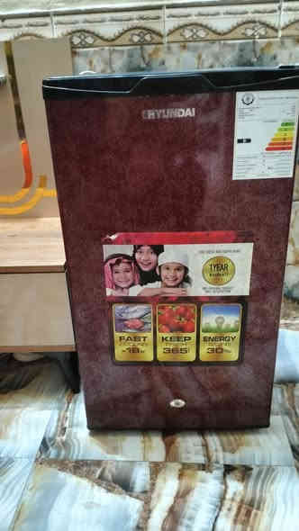 ثلاجات وحده حجم وسط شرط النضافه ولشغل وحده حجم صغير هم شرط النضافه ولشغل الاستفسار ***********
