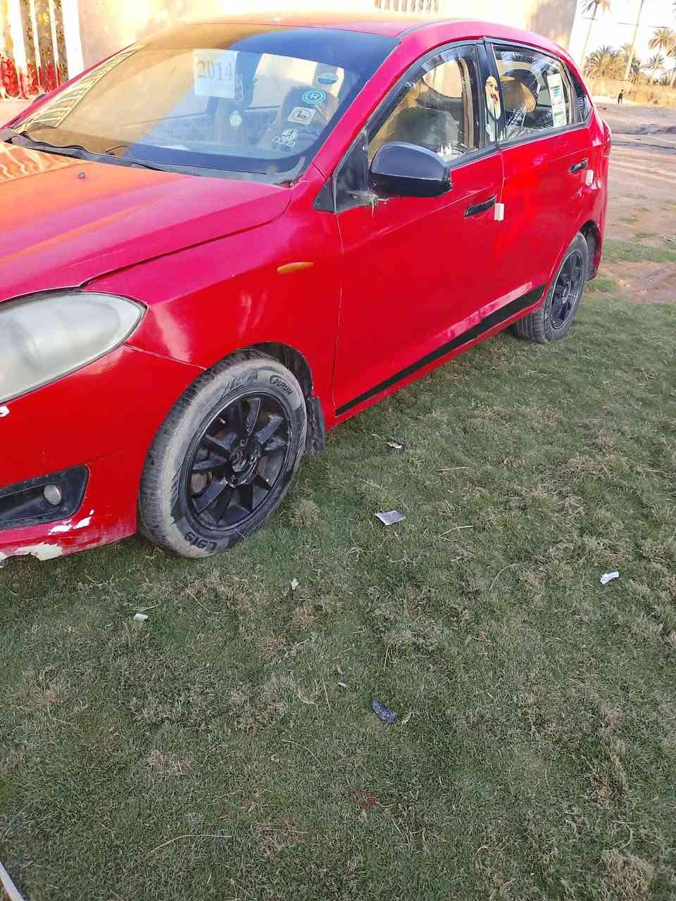 السلام عليكم سياره شيري البيع موديل 13 رقم ذي قار    سنويه ال 29 كير ومكينه مكفولات  شاصي مكفول دواخل جدد كشر نضيف تايرات جدد السياره ما عايزه برغي ما بيه خياس السياره مال جنايه السياره أحله من الصوره تجي وشوف السعر 27 وبيه مجال الطيبين مكلف بل نشر اتصال عل رقم ***********
