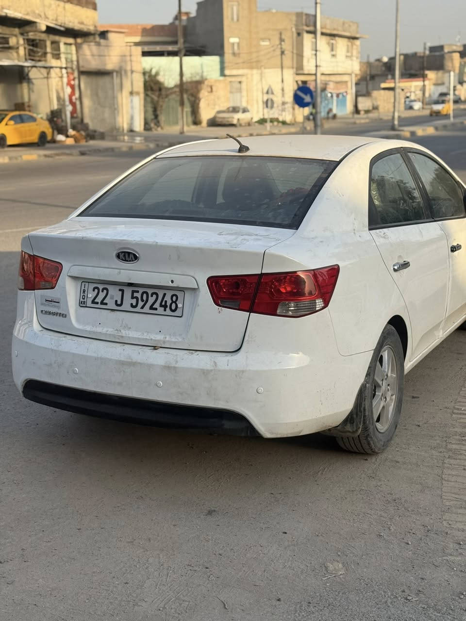 سلام عليكم لبيع 85بيها مجال ترهم  معارض تكسي انترا ريو اكسن افانتي
كيا سيراتو 2011  رقم اربيل بيها 5قطع صبغ ابيع حزام قواعد وبنود من داخل مصبوغ بدون دعم بدون حادث بدون تبديل محرك بدايه صرف محرك كير مال انترا محرك 16 بصمه تبريد تدفئ  اشراير مري فول بدون سلايت  داخل لونين كشنات هيتر  وايرمنيه كله شغاله شرط تحويل ***********//***********
