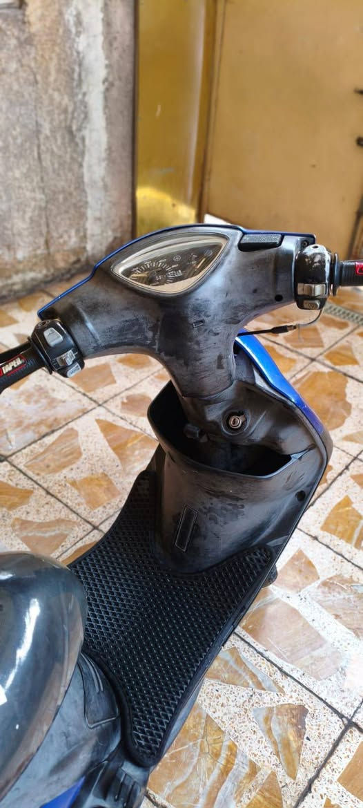 السلام عليكم
🔹مكلف بالنشر🔹
دراجة ماكس عدلة للبيع 
تفاصيل أكثر خابر عل رقم 
موجود عل رقم فقط ***********
