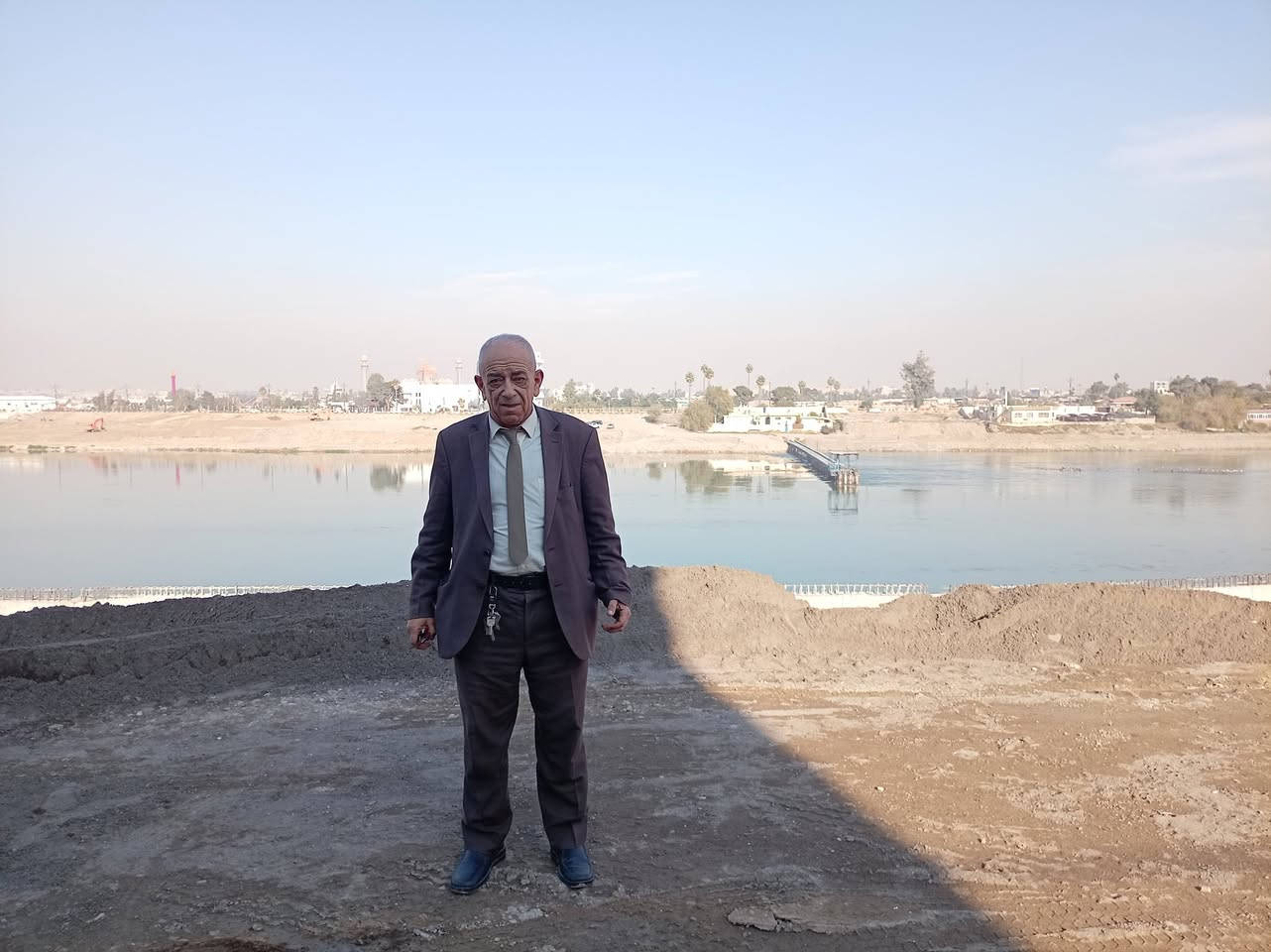 فرص استثماريه ناجحه وفريده من حيث الموقع٠٠تصلح لإنشاء فندق سياحي او مشروع ترفهي على ضفة نهر دجله مباشرة وعلى الواجهة النهريه٠وحصريا العرض لدينا من أصحابها ٠٠قطعتان اراضي ملك صرف شرط التحويل القطعتين متلاصقتين الأولى ٦١٨ متر واجهة ١٩ متر ع النهر مباشرة والثانيه ملاصق لها بمساحة ٣٦٠ متر واجهة ٢٤ متر ع النهر مباشرة٠٠يمكن بيعها سوية او كل على حدى٠٠للتواصل الاتصال *********** اتصال أو واتس اب٠٠وتبقى ثقتكم سلم لنجاحنا ٠٠٠
