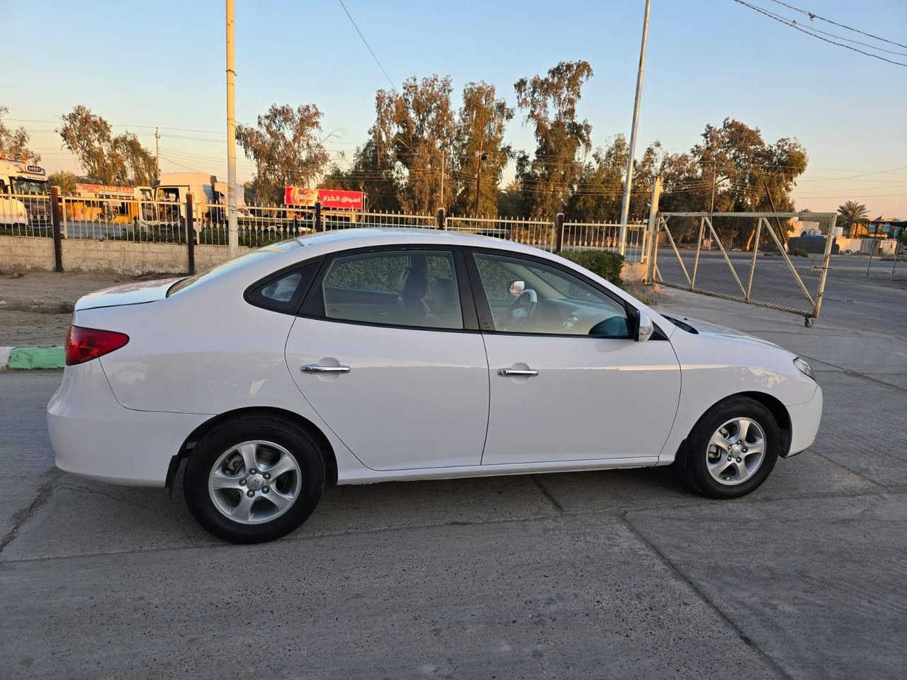 السلام عليكم اخوان هونداي الانترا موديل 2011خليجي بسمي وكاله بيها ثلاث قطع ونص صبغ السياره جديده خلاص السياره نظافتها 100% جاهزه من كلشي مكنيه كير حداديه تخم تاير كهربائيات كوله جديد   العنوان بابل
الاستفسار ***********
