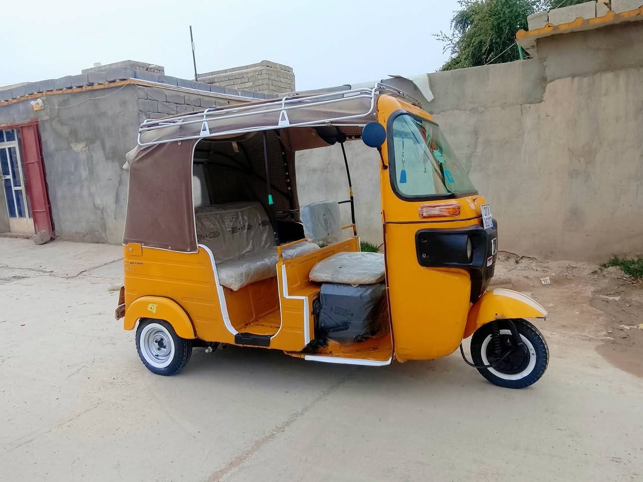 تكتك للبيع موديل 19 شهر 12رقم وسنويه انكليزي 
جاهزه ماعوزها شي مكاني دوايه ***********
