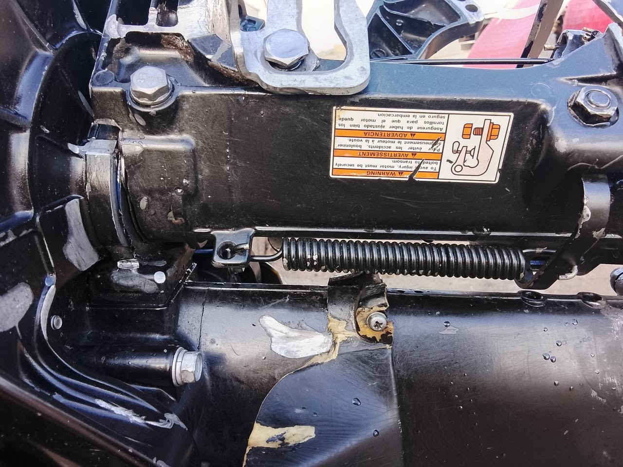 مكلف بنشر مكينه سازوكي.   30 حصان. سعر 14 ورقه وبيها مجال. تفحص وتقتنع.  حي العسكري بيوت لأرامل  
*********** اتصل علا الرقم فقط
