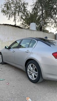 انفنتي G37X • ٢٠١٣ • داخله غرق