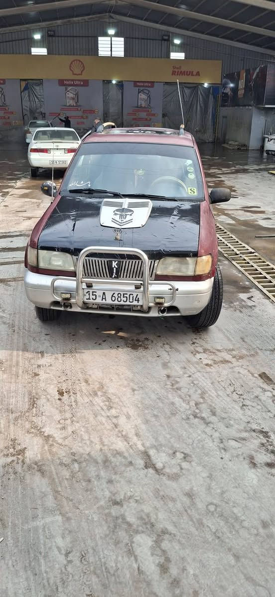 السلام عليكم
سبورتج ٩٤ 

بدون ضربه 

دفع رباعي شغال

محرك بلادي 

تخم تاير 

باتري جديد 

صدر +دبلات جديد 

بولبرن تايرات اماميه جديده اصليه 

السعر ٣٨ وبيه مجال 

رقم انكليزي انبار  وتحويل ثاني يوم
***********
***********
