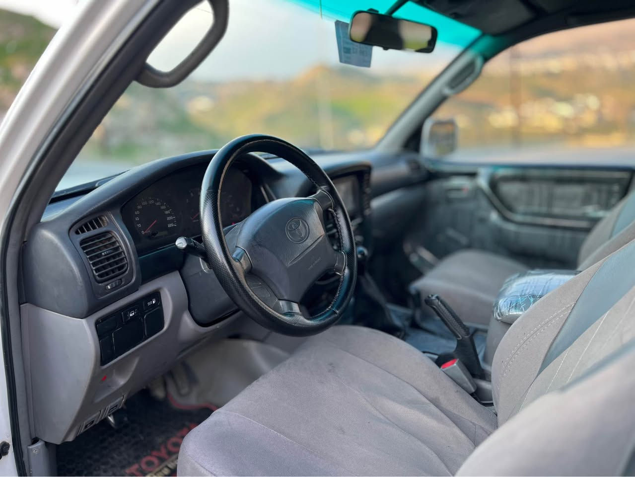 مۆنیکا مەکینە گاز ۲٠٠۱
رقم اربیل رقم سەنەوی نوێیە
مەکینە گێر دەبل گێر بەشەرت 
بۆیاخ بەس شوێنی لەجگەی هەیە
مواسەفات جانتا سلاجە دەبل پەرشوت 
چوار تای خاوێن لەژێرە 
نرخ ۱٤٥
٠۷٥٠٤۷٤۲۹٥٠
٠۷۸۲٤٤٥۷۷٥٠ سوران, أربيل
