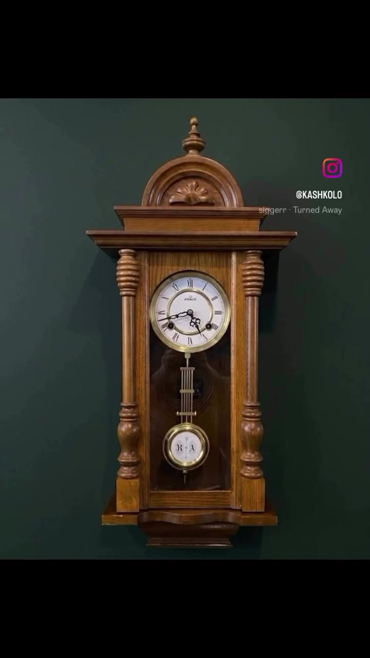ساعة جدارية كلاسيكية من خشب البلوط تتميز بتصميم بندول وأرقام رومانية للطلب والاستفسار ع الخاص يتوفر توصيل كافة محافظات العراق


**إذا كنت صاحب هذا الإعلان وتريد حذفه لأي سبب، رجاءا أرسل رسالة إلى الدعم الفني**