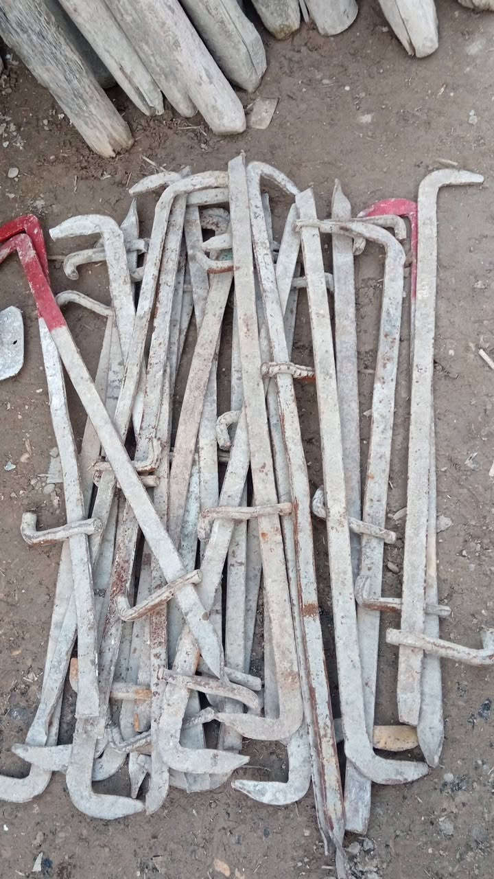 درسك طول 330 العدد 170 سعر زوج 8
جكات 5 امتار العدد 10 سعر زوج 40 

جكات 4 امتار العدد 16 سعر زوج 35 

فخخ العدد 30 سعر زوج 4 ونص 

مكاني ايسر ***********

***********
