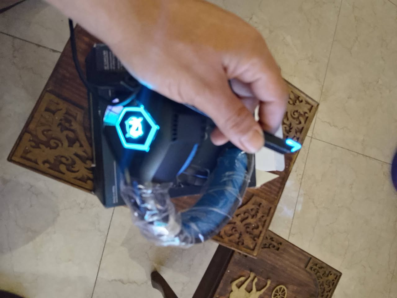 سماعة كيمنك RGBمحيطه عزل وصوت يخبل جديده لوك


**إذا كنت صاحب هذا الإعلان وتريد حذفه لأي سبب، رجاءا أرسل رسالة إلى الدعم الفني**