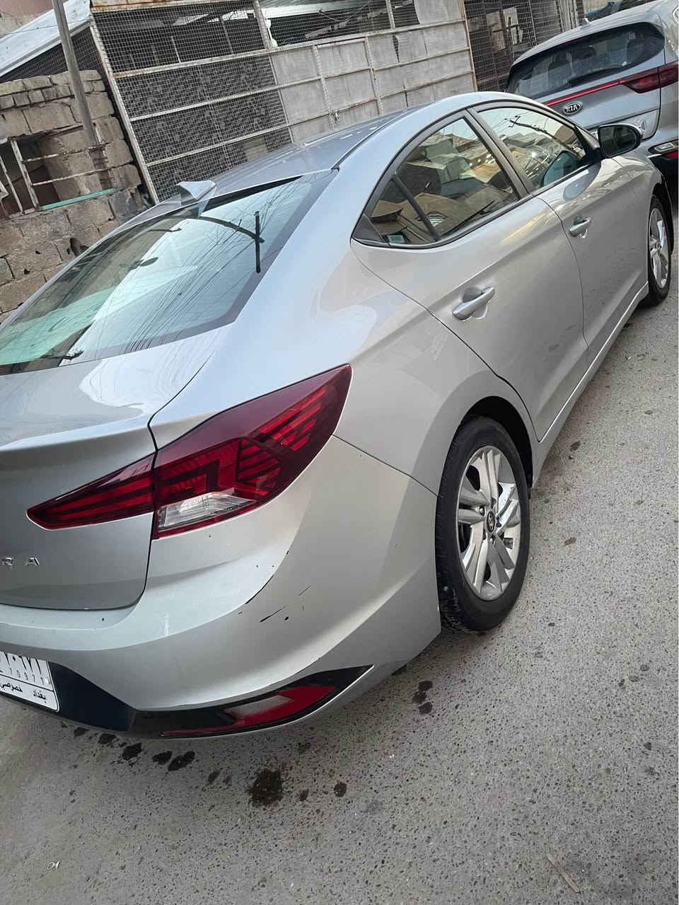 🚗 للبيع: هيونداي إلنترا 2020
🔹 الموديل: 2020
🔹 المواصفات:
تحكمات على الستيرن
شاشة عرض
3 أنظمة قيادة
مانع انزلاق
🔹 الحالة:
3 قطع صبغ فقط
💰 السعر المطلوب: 13,500 دولار
📞 للاستفسار والاتصال: *********** بغداد, العراق
