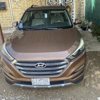 توسان 2016 وارد امريكي مكينه 2000 صبغ بنيد وبارد بالجاملغ الايمن ماشية...