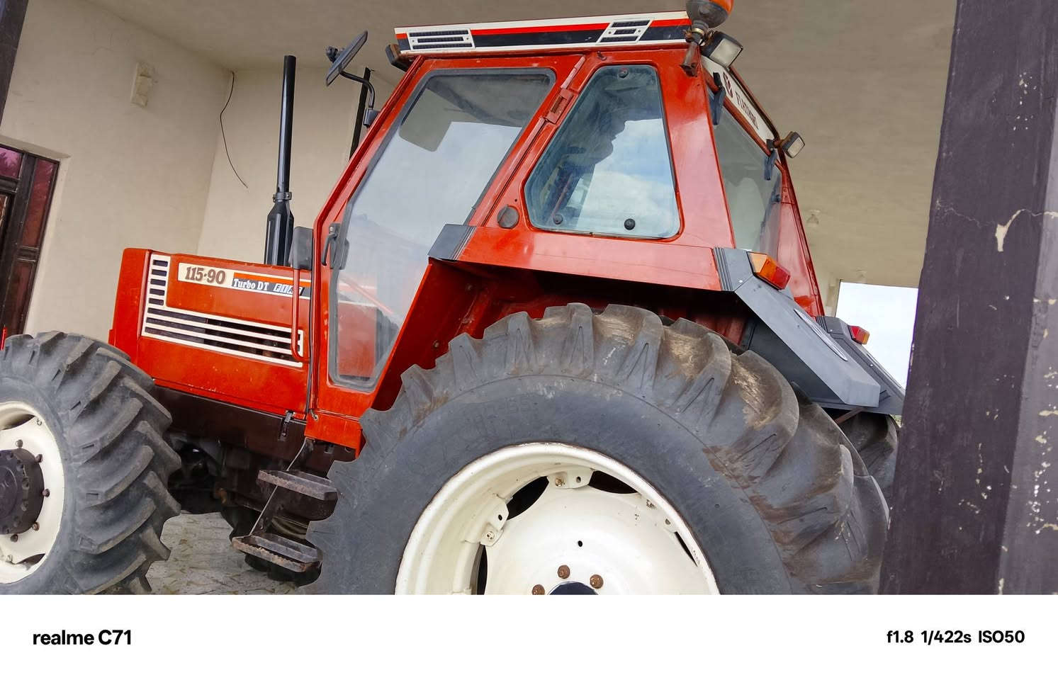 سلام عليكم ورحمة الله
مكينه 115 جديده ومحفوضه للبيع للاستفسار خاص 
السعر47 وبيها مجال
 ***********
 ***********
