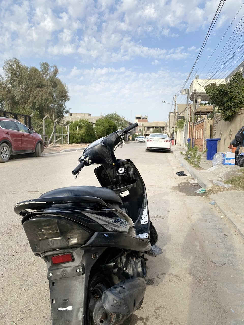 سلام عليكم دراجه ماكس عدله للبيع مكينه بلاديه حلوه سلعه معدل دراجه احله من صور تجي وسوف سلف كابريتر تجاري دراجه ناعمه حيل نكره شوكت متجيه عنواني تقاطع دوريش***********
