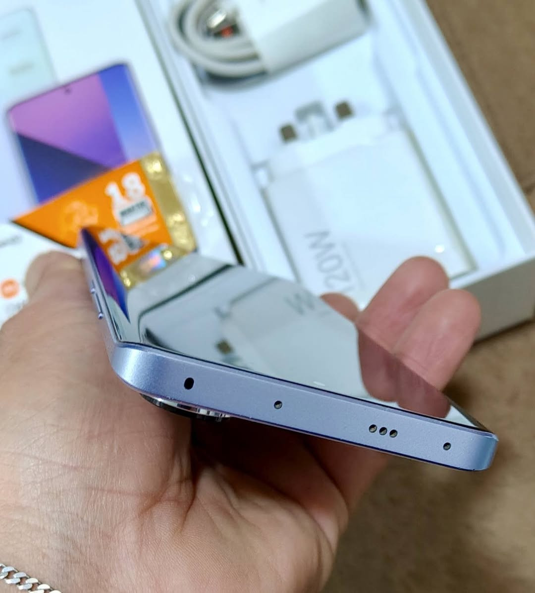 ڕێدمی نۆتی ١٣ ی پڕۆ پڵاس فایف جی.
زاکیرە ٥١٢ و  ڕام ١٢+١٢ . دوو سیم..
کارتۆن و شەحنی عەسڵی ١٢٠ واتی خۆی.
زۆر پاکەو نەکراوەتەوە بە زەمان.
٣٥٥ هەزارو کەمێک مجال.
تێل *********** السليمانية, العراق
